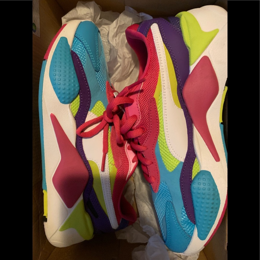 💜💗💎 PUMA Size 9.5 💜💗💎